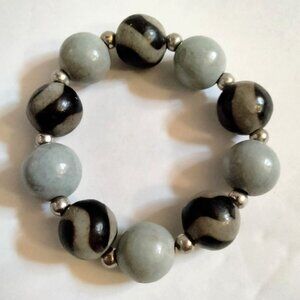 Bracelet Black Gray Tiger Beads Silver Tone Accents Stretch